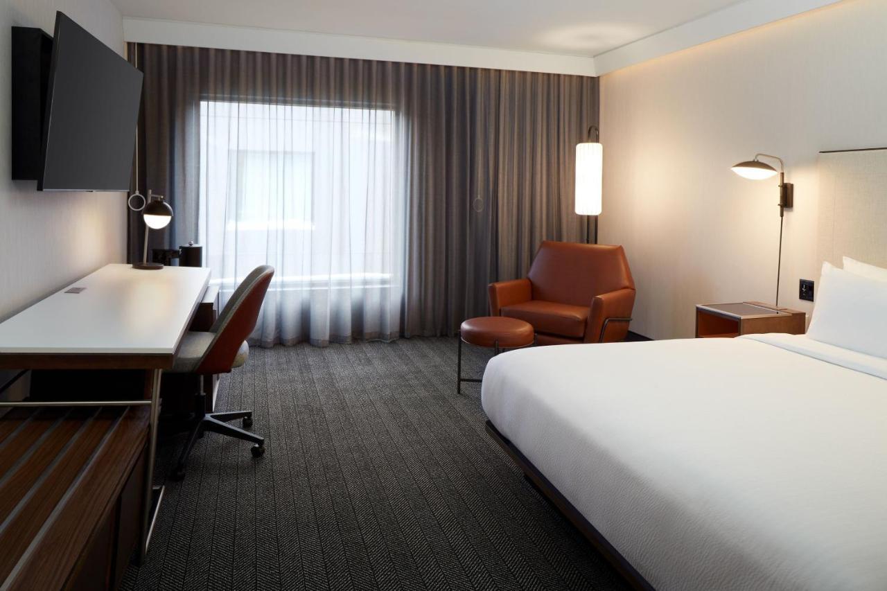 Hotel Courtyard Montreal Midtown Zewnętrze zdjęcie