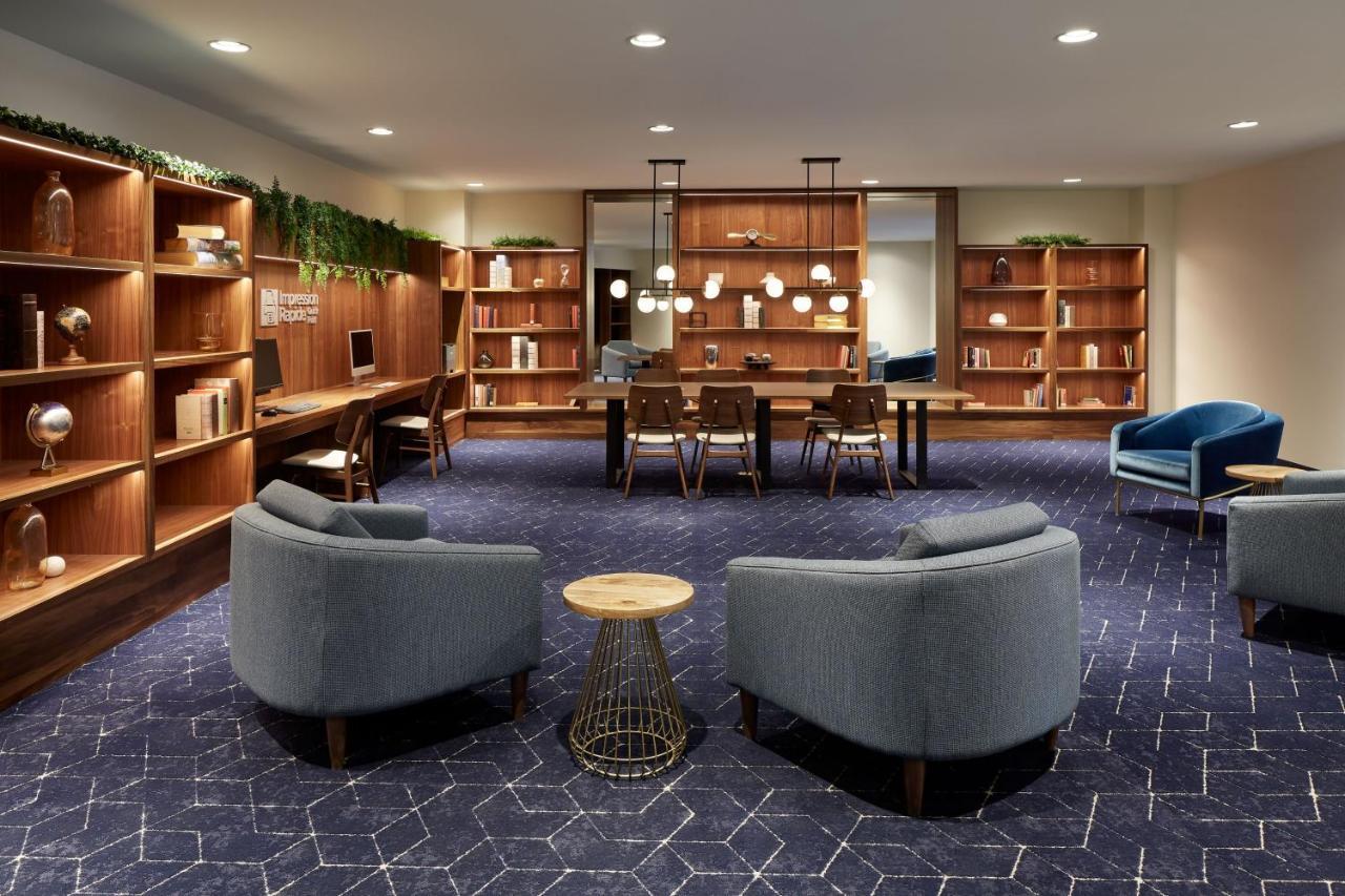 Hotel Courtyard Montreal Midtown Zewnętrze zdjęcie