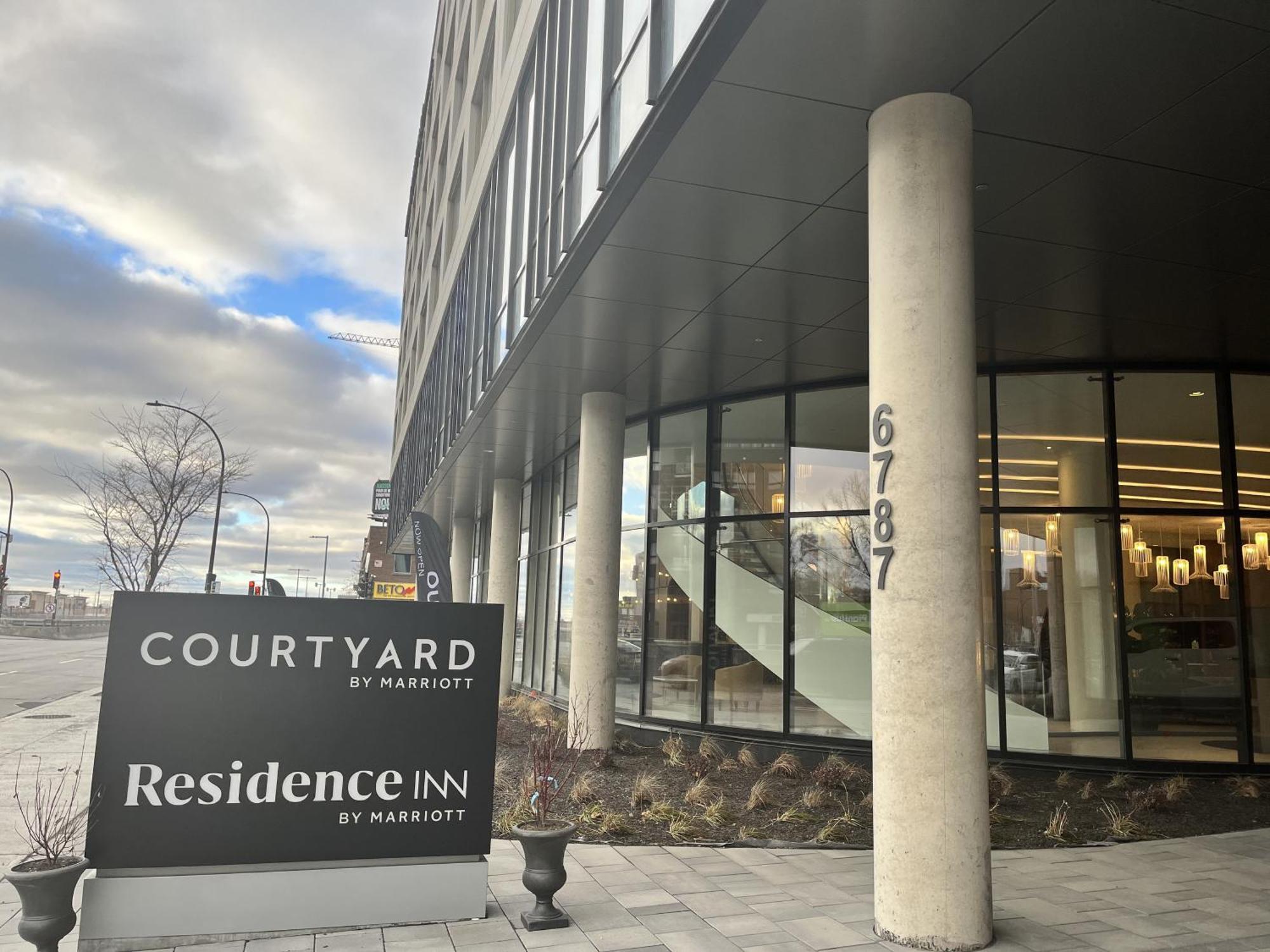 Hotel Courtyard Montreal Midtown Zewnętrze zdjęcie